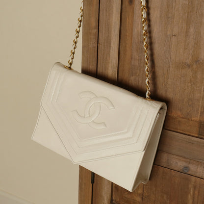 Chanel Vintage White Lambskin CC mark Timeless Classic Flap Bag