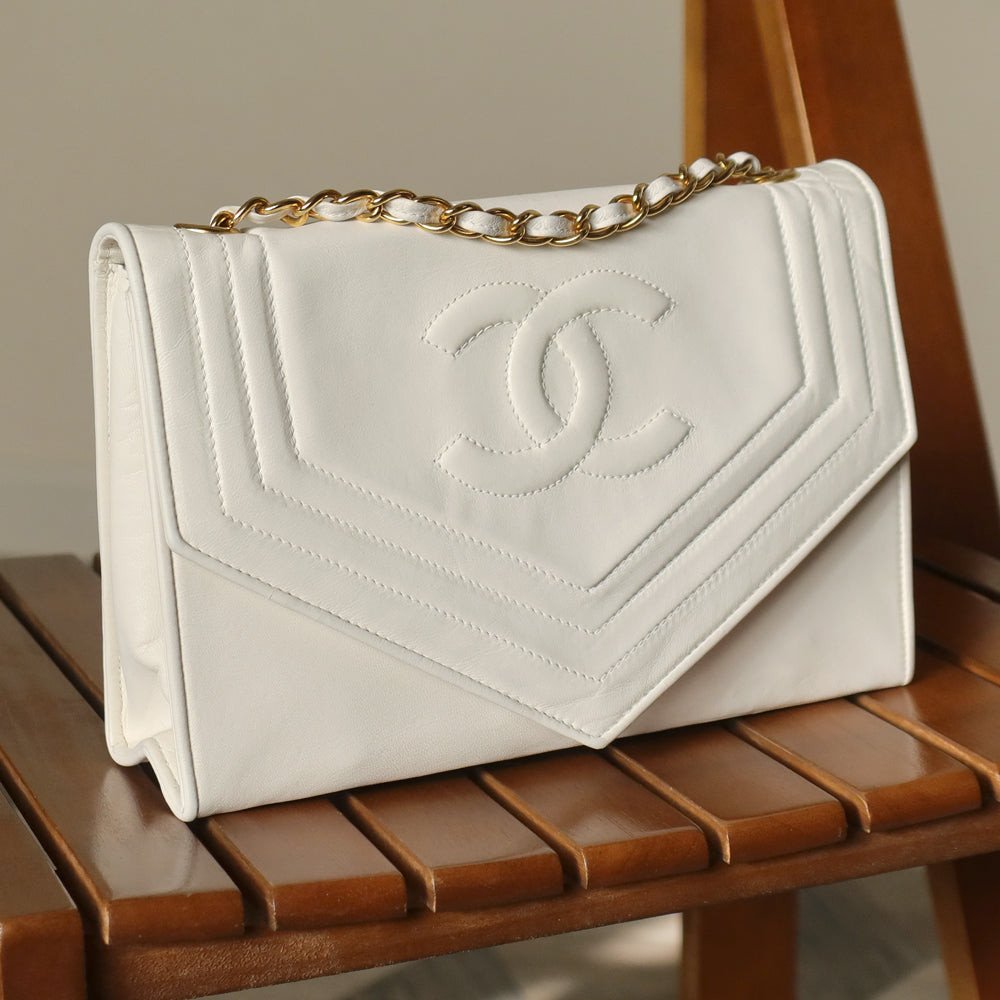 Chanel Vintage White Lambskin CC mark Timeless Classic Flap Bag