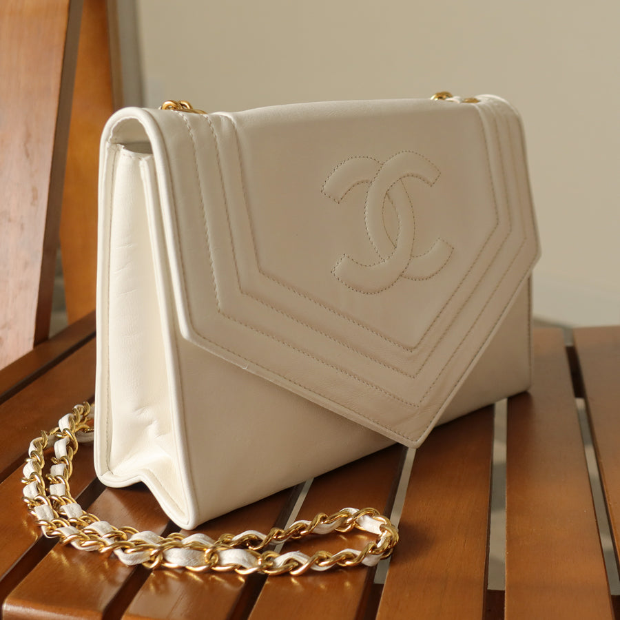 Chanel Vintage White Lambskin Coco Mark Timeless Classic Flap Bag