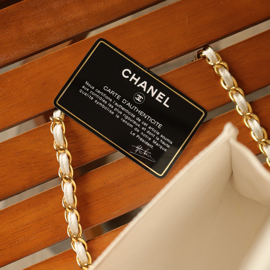 Chanel Vintage White Lambskin Coco Mark Timeless Classic Flap Bag