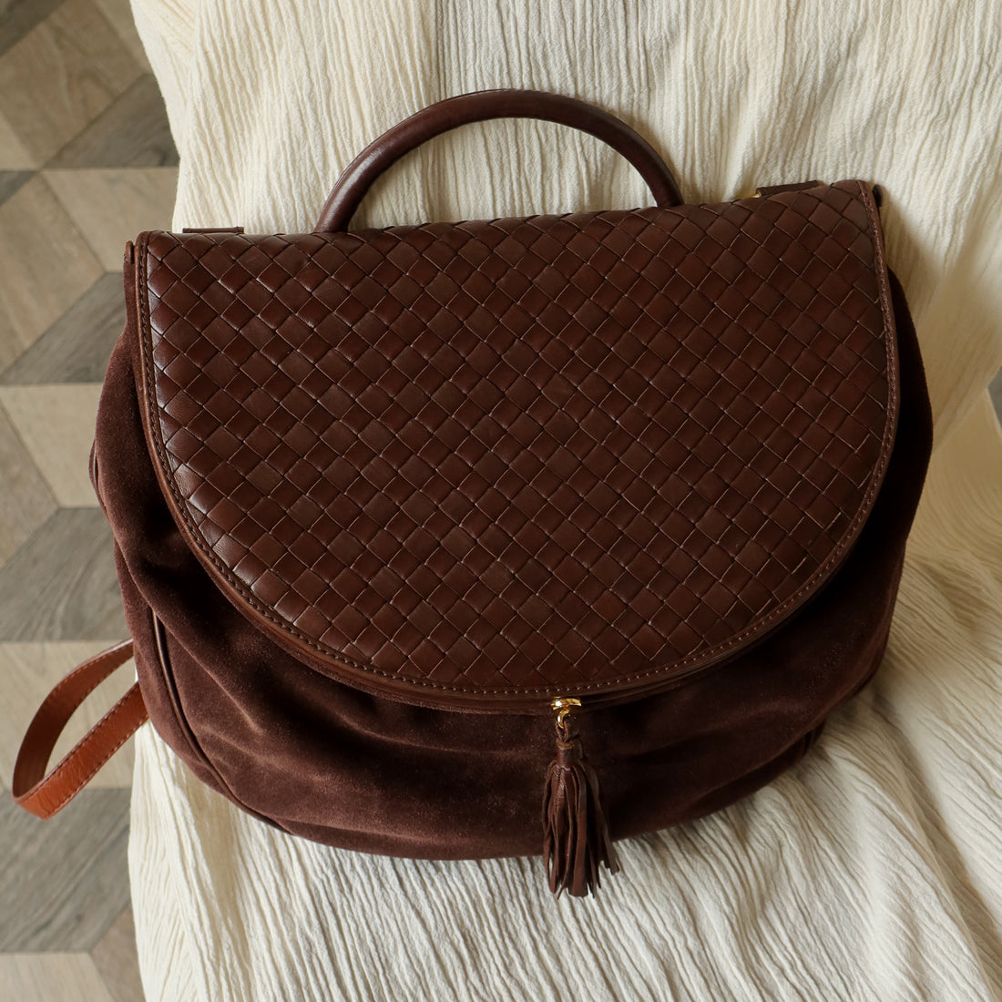 Bottega Veneta Vintage Brown Intrecciato Kiss Lock Half Moon Bag