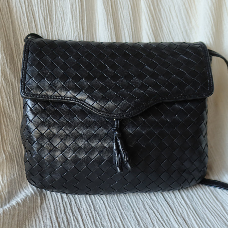 Bottega Veneta Vintage Black Intrecciato Crossbody Pouch Flap Bag