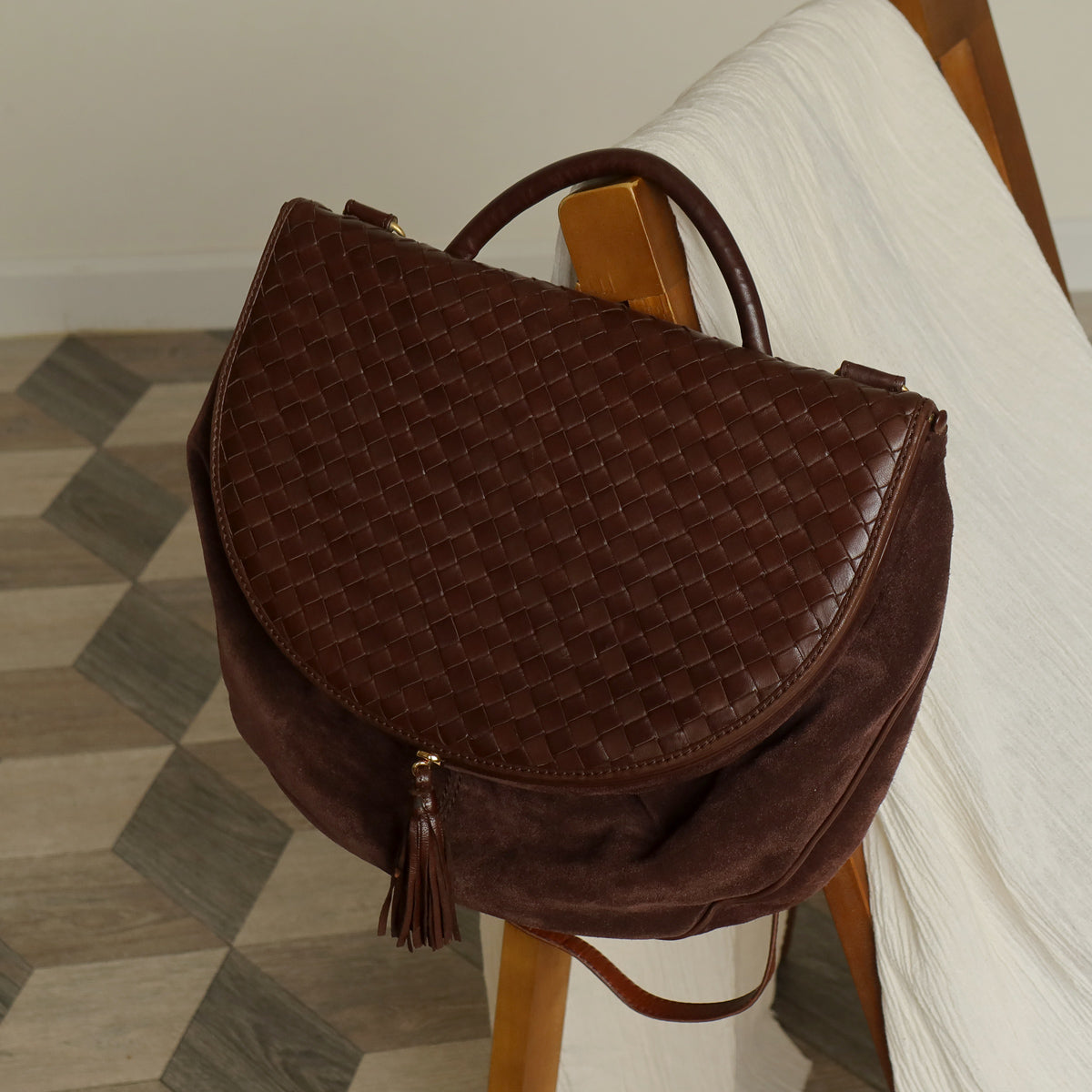 Bottega Veneta Vintage Brown Intrecciato Kiss Lock Half Moon Bag