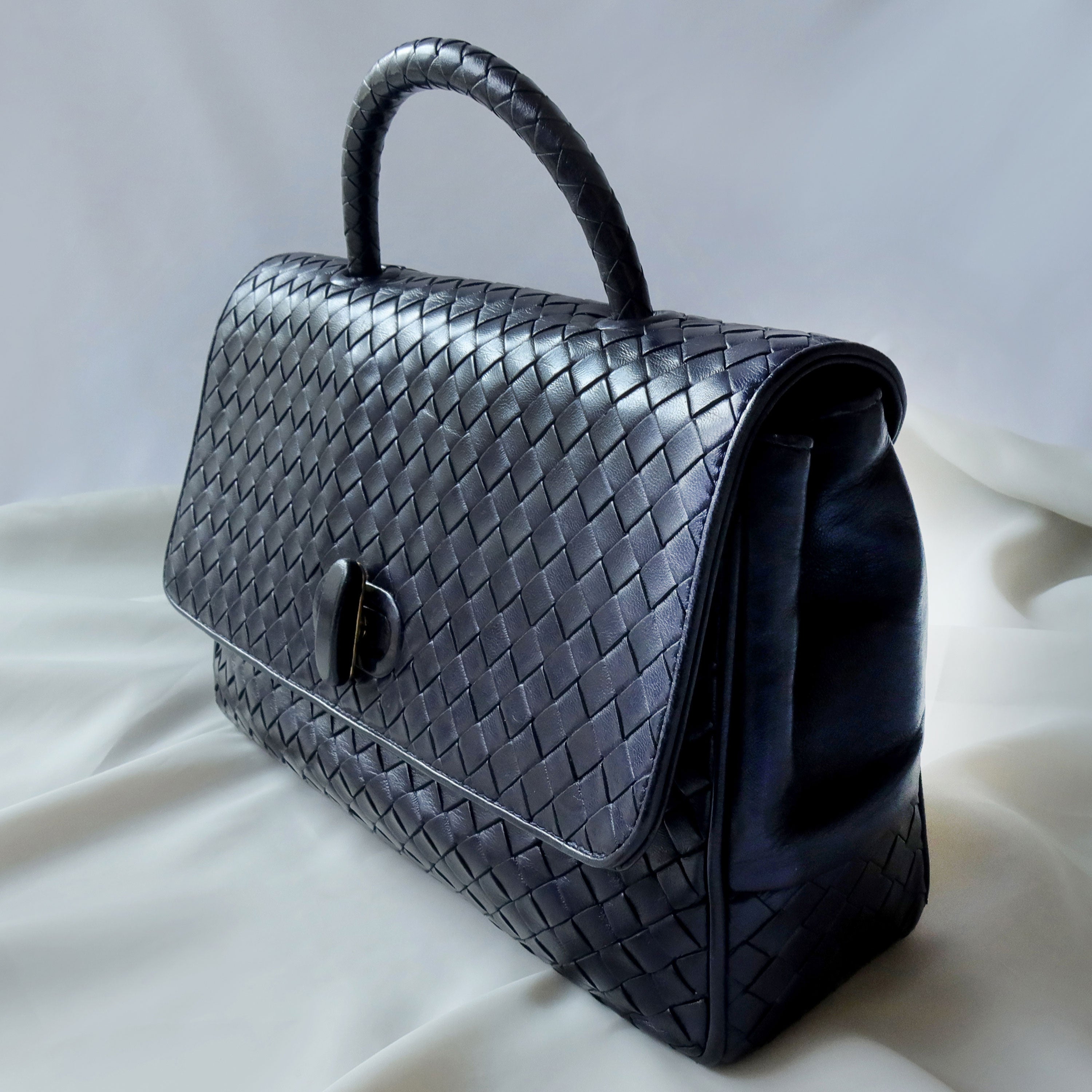 Bottega veneta vintage handbags new arrivals