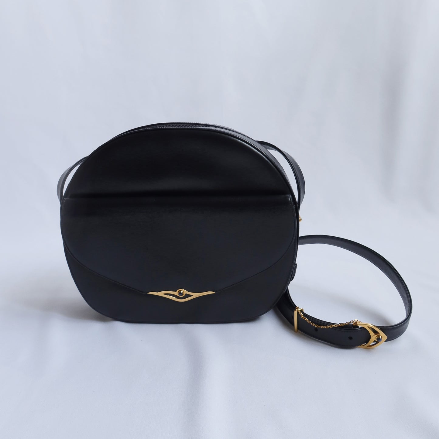 Cartier Vintage Black Sapphire Leather Crossbody Bag