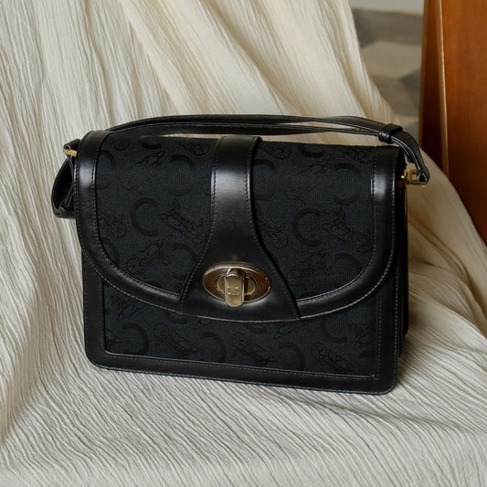 Celine Vintage Black Horse Carriage Triomphe Turn Lock Shoulder Bag