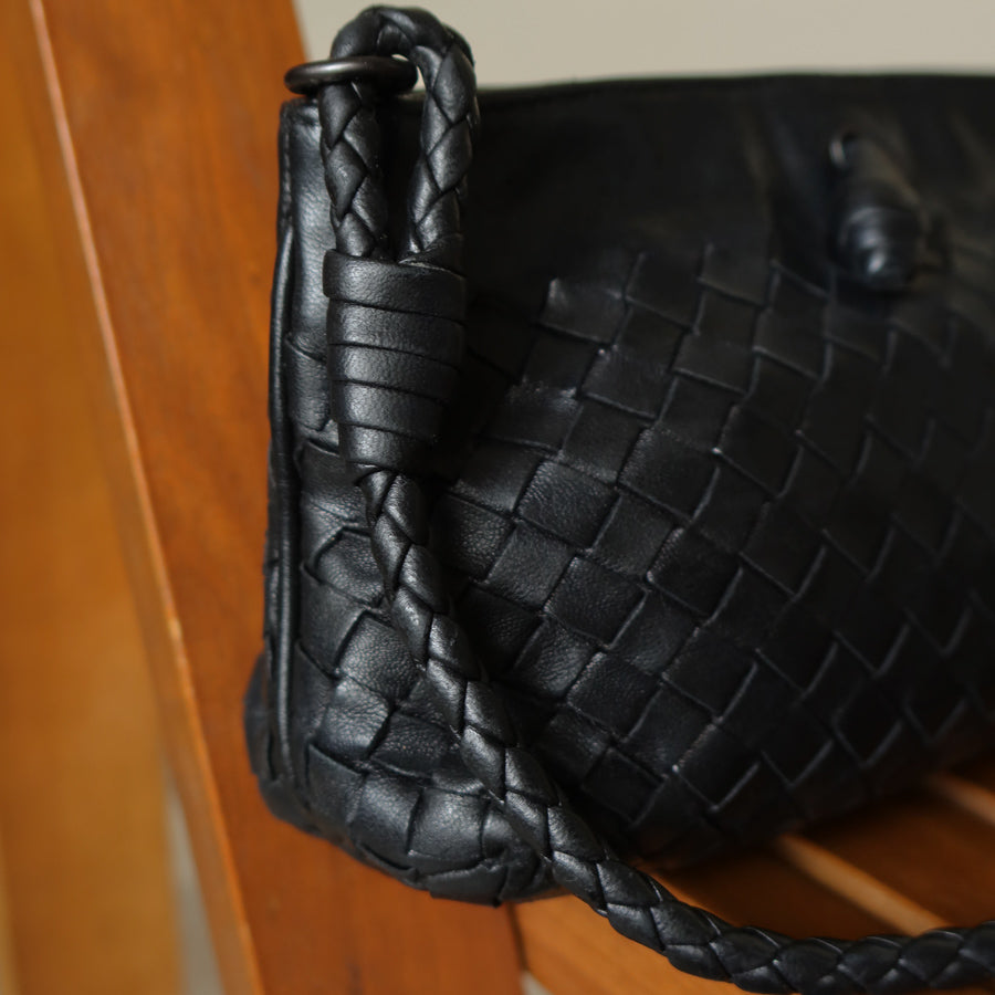 Bottega Veneta Vintage Black Intrecciato Weave Pochette Shoulder Bag