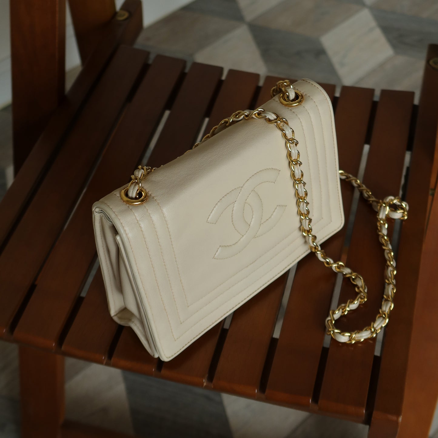 Chanel Vintage Double C logo Beige Lambskin Flap Bag