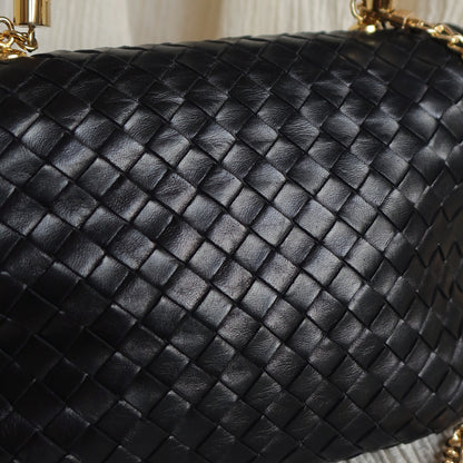 Bottega Veneta Vintage Black Intrecciato Weave Turn Lock Hand Bag