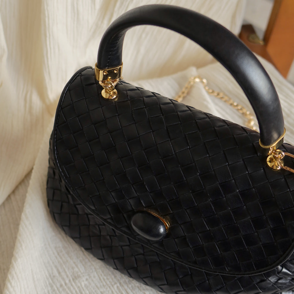 Bottega Veneta Vintage Black Intrecciato Weave Turn Lock Hand Bag