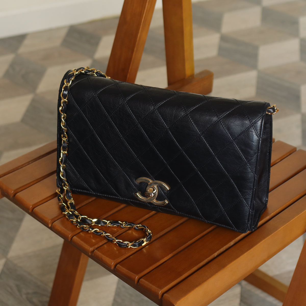 Vintage Chanel Black Calfskin Matelasse CC Turn lock Classic Flap Bag