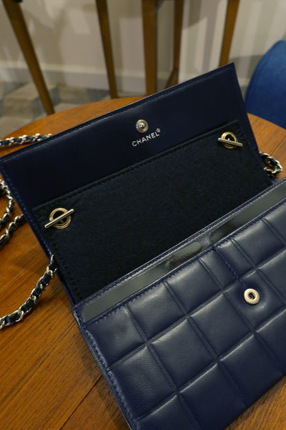 Chanel Vintage Lambskin Chocolate bar wallet WOC