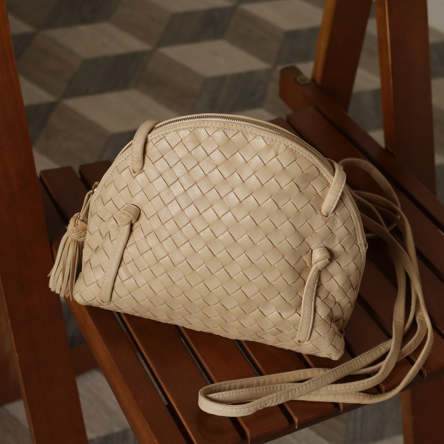 Bottega Veneta Vintage Ivory Intrecciato Leather 2way Pouch Bag