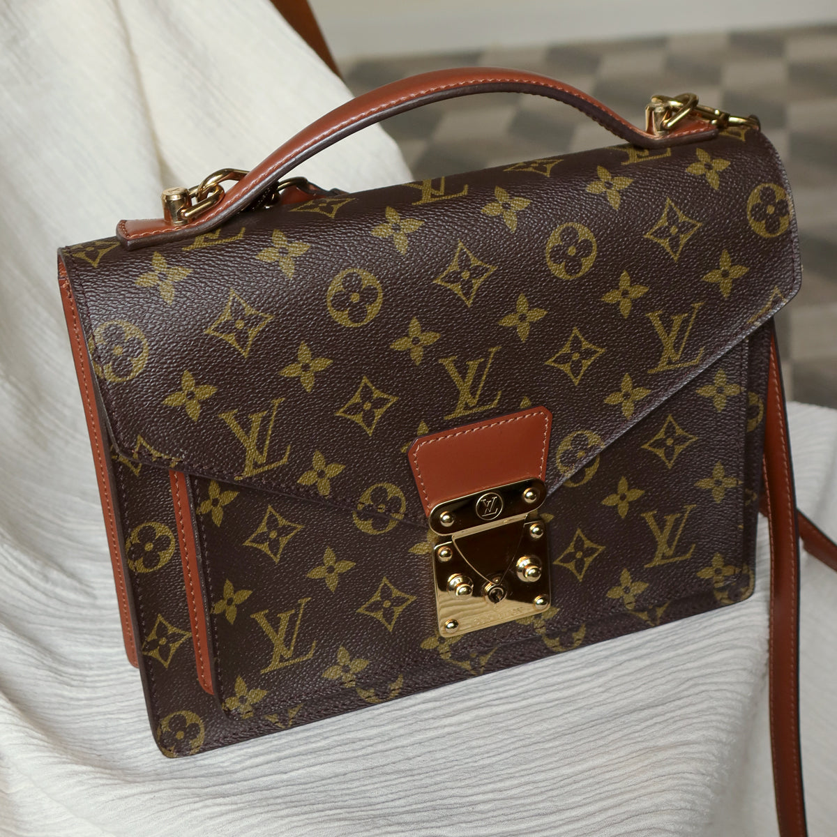 Vintage Louis Vuitton 1991 Monceau bag