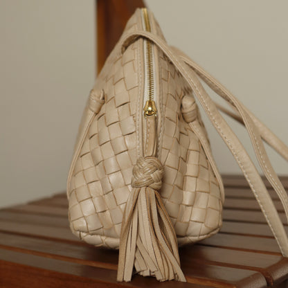 Bottega Veneta Vintage Ivory Intrecciato Leather 2way Pouch Bag