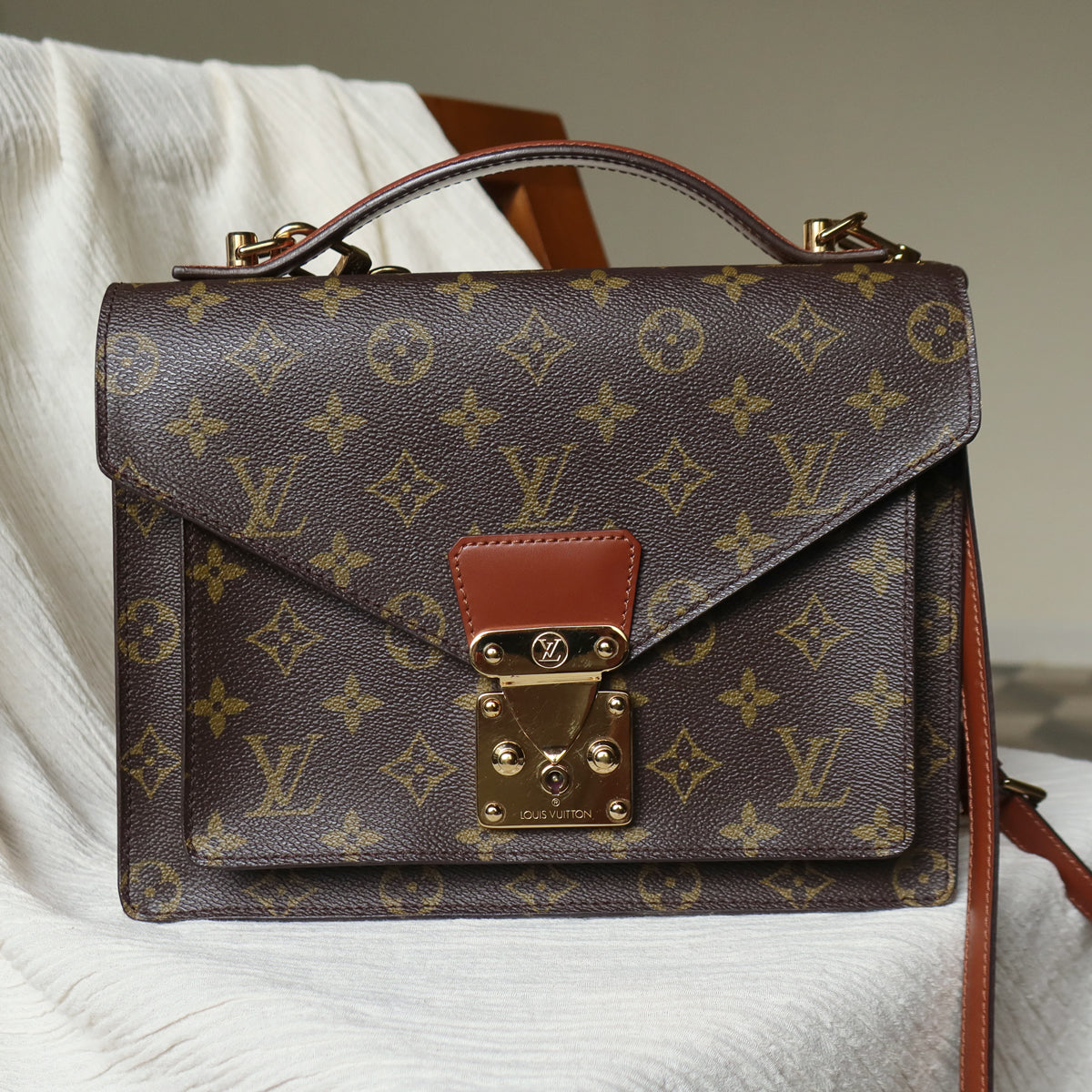 Vintage Louis Vuitton 1991 Monceau bag