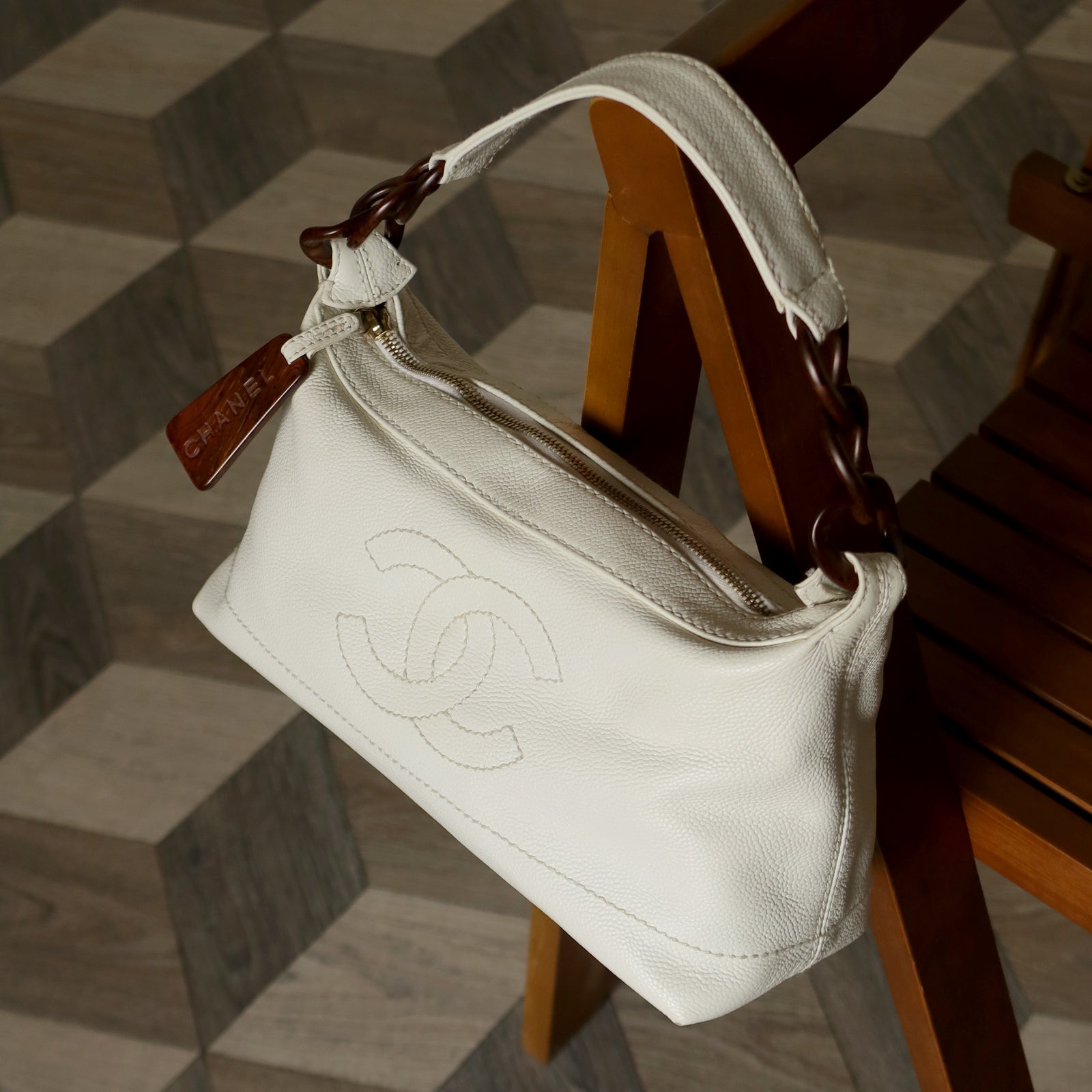 Chanel Vintage White Caviar Leather Hobo Coco Mark Shoulder Bag