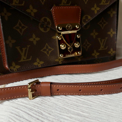 Louis Vuitton Vintage 1991 Monceau bag