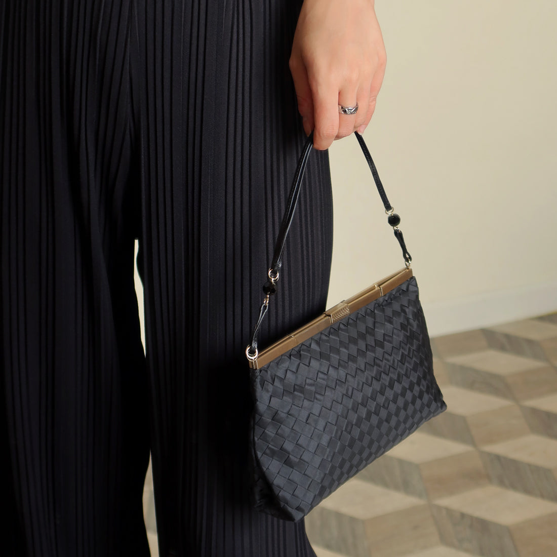 Bottega Veneta Vintage Black Intrecciato Pochette 2way Bag