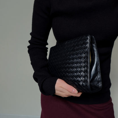 Bottega Veneta Vintage Intrecciato Weave Black Kiss Lock Crossbody Bag