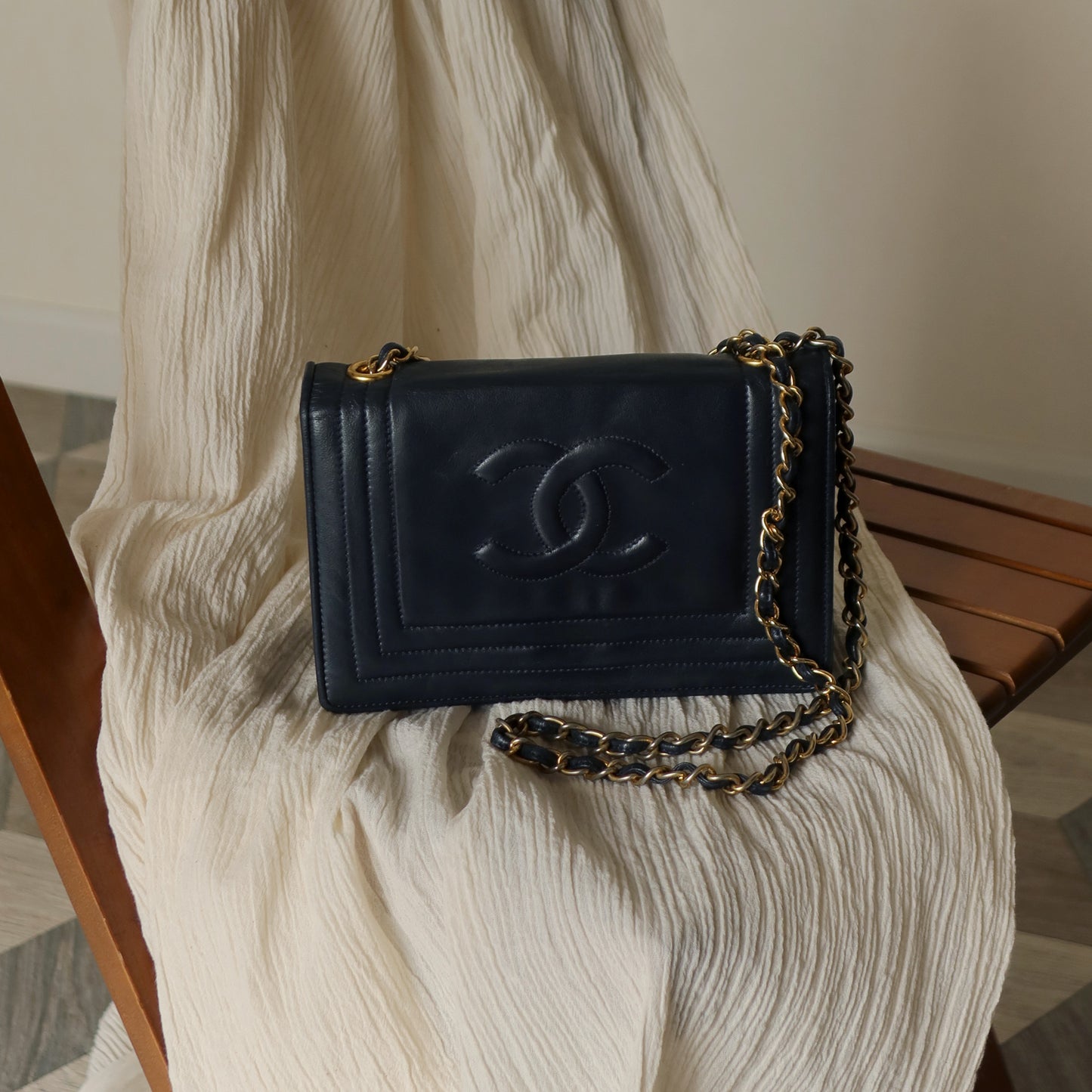 Chanel Vintage Dark Navy Lambskin CC Timeless Classic Flap Bag