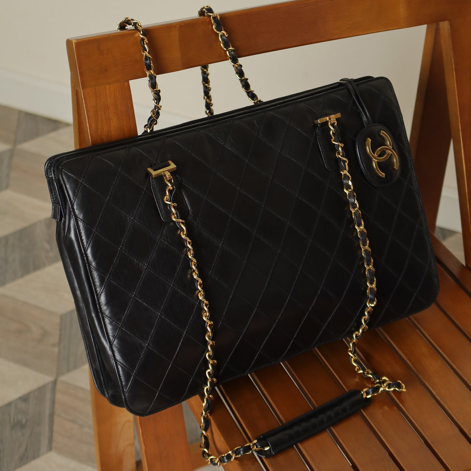 Chanel Vintage Matelasse Double Chain Travel and Work Shoulder Bag