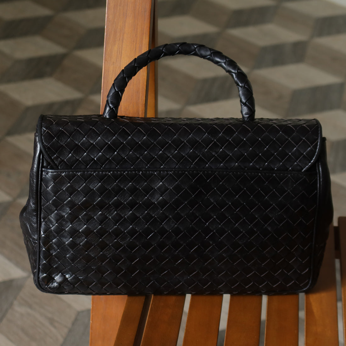 Bottega Veneta Vintage Black Intrecciato Weave Turn Lock Top Handle Bag