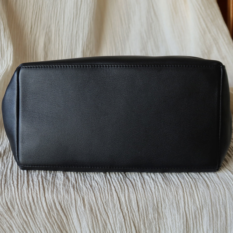 Salvatore Ferragamo Vintage Black Leather 2way Gold Clutch Bag