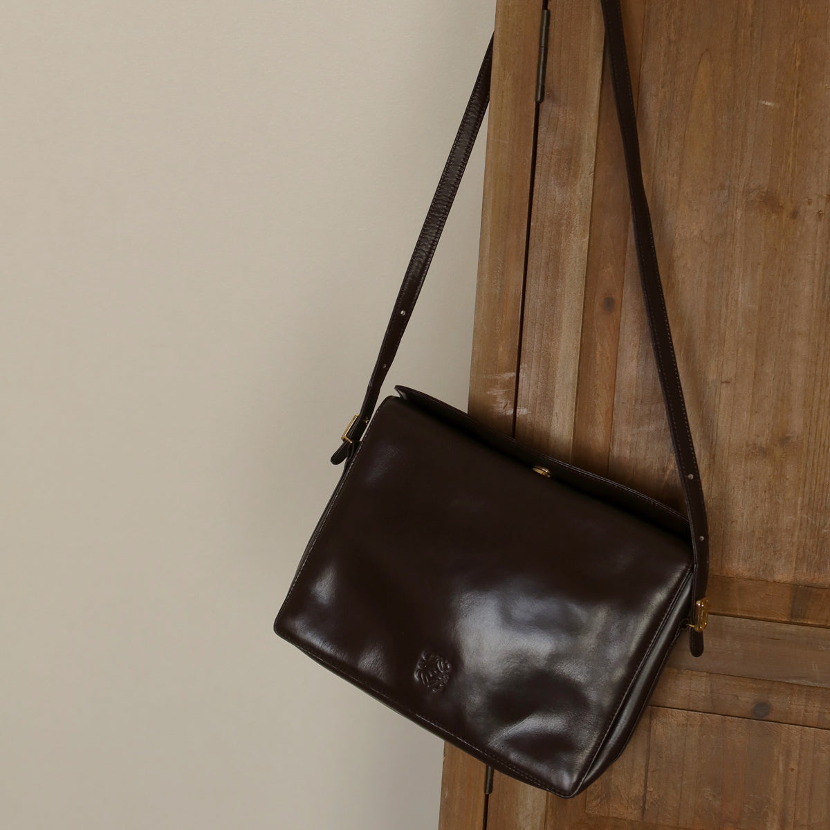 Loewe Vintage Brown Leather Anagram Logo Crossbody Shoulder Bag