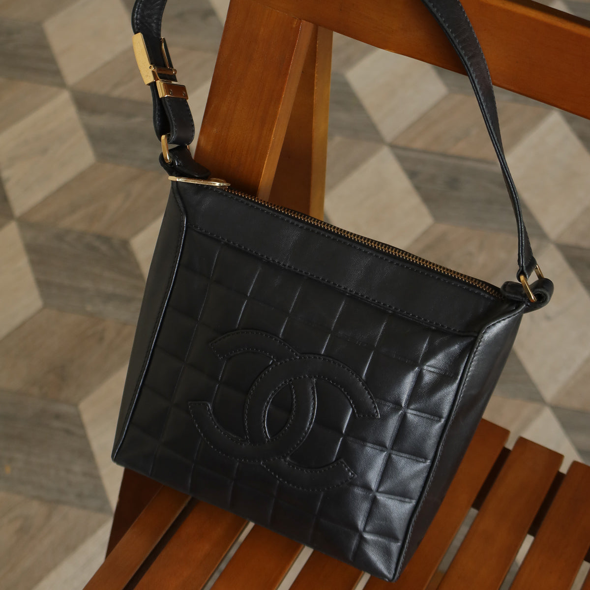 Chanel Vintage Quilted Chocolate bar CC Black Lambskin Shoulder Bag