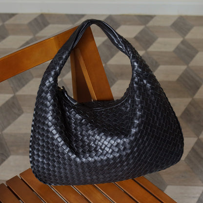 Bottega Veneta Vintage Black Intrecciato Medium Hobo One Shoulder Bag