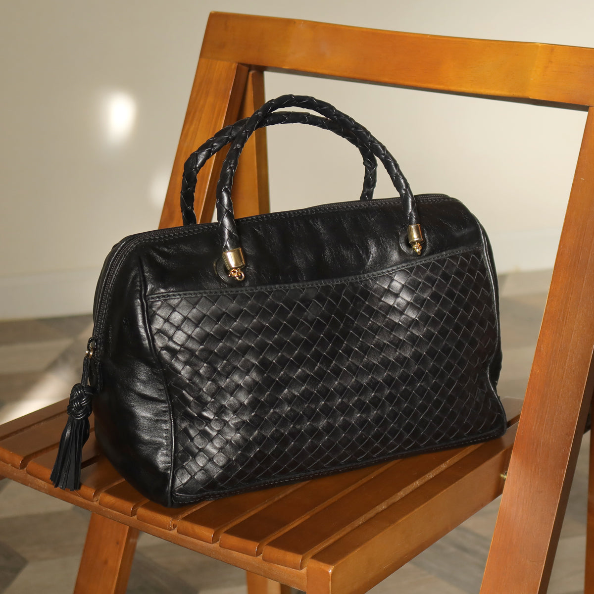 Bottega Veneta Vintage Black Intrecciato Braided Handle Boston Bag