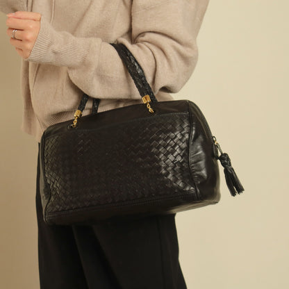 Bottega Veneta Vintage Black Intrecciato Braided Handle Boston Bag