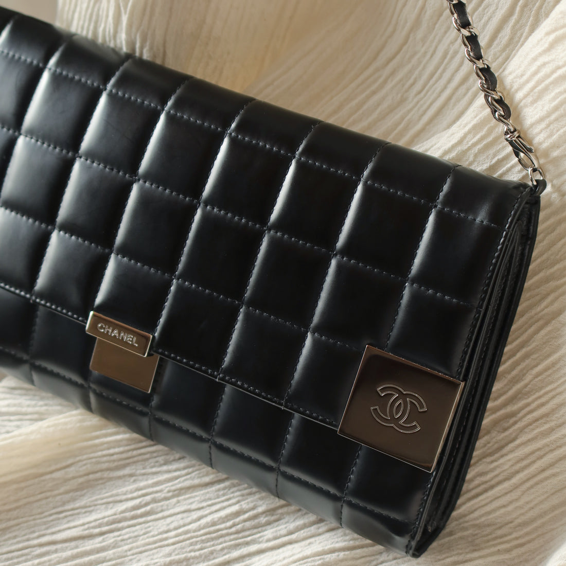 Chanel Vintage Black Quilted Chocolate Bar Coco mark 2way Clutch Bag