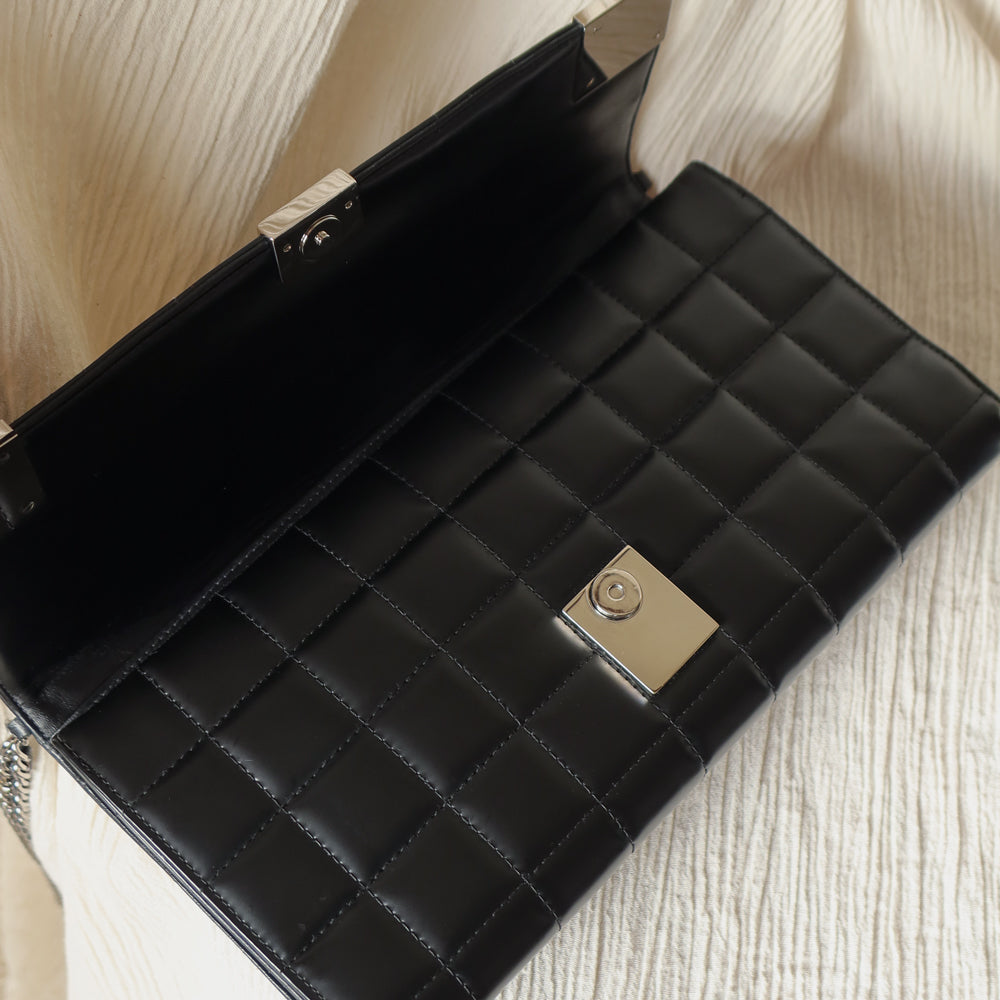 Chanel Vintage Black Quilted Chocolate Bar Coco mark 2way Clutch Bag