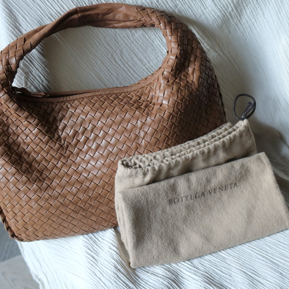 Bottega Veneta Vintage Caramel Brown Intrecciato Veneta Hobo Shoulder Bag