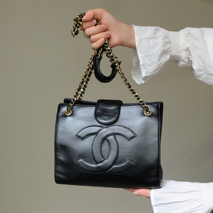 Chanel Vintage Black Lambskin Leather Coco mark Double Chain Shoulder Bag