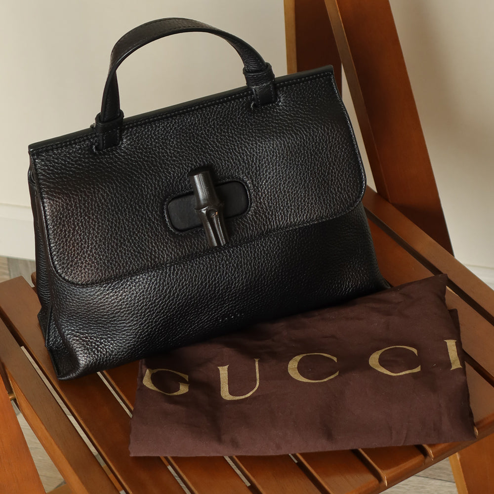 Gucci Vintage Bamboo Daily Black Turnlock Small Shoulder Bag