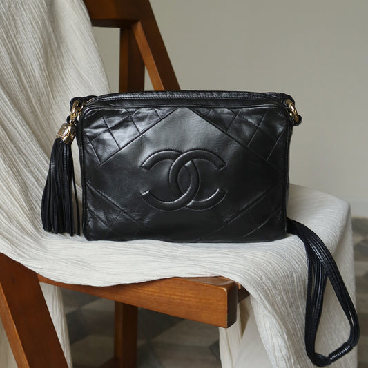Chanel Vintage Black Lambskin Quilted CC mark Shoulder Bag with Tassel