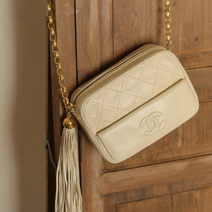 Chanel Vintage Matelasse Quilted Coco mark Cream Ivory Tassel Camera Bag