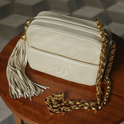 Chanel Vintage Matelasse Quilted Coco mark Cream Ivory Tassel Camera Bag