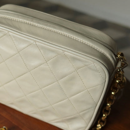 Chanel Vintage Matelasse Quilted Coco mark Cream Ivory Tassel Camera Bag