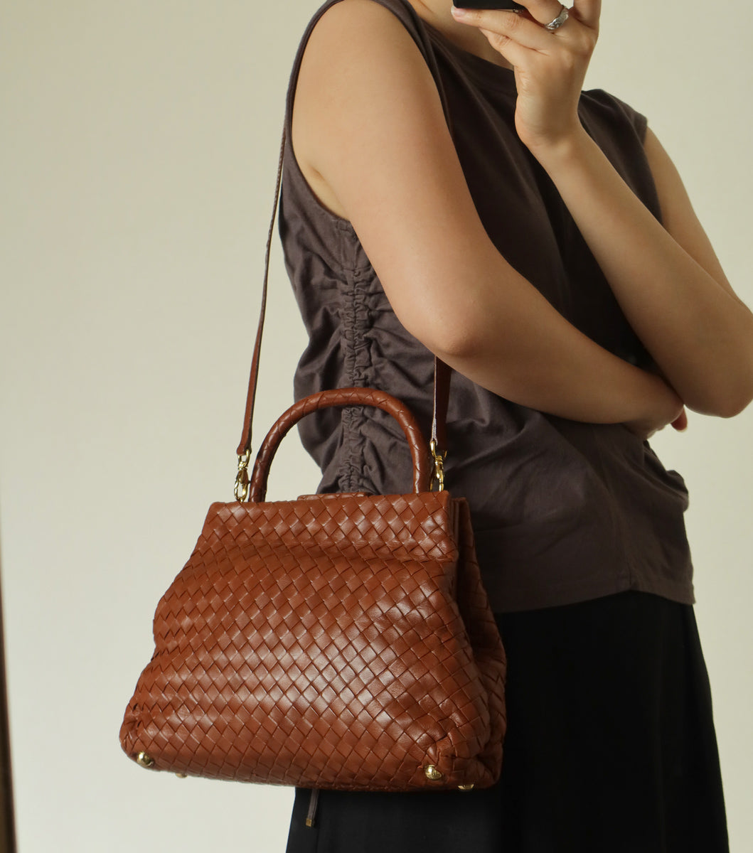 Bottega Veneta Vintage Brown Intrecciato Kiss Lock 2way Bag